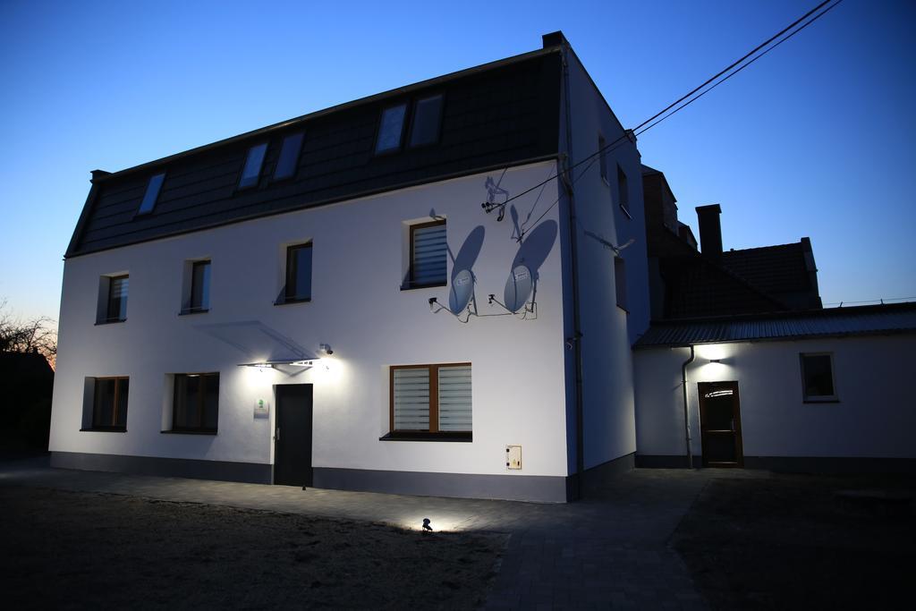 Happy Day Apartments Opole Buitenkant foto